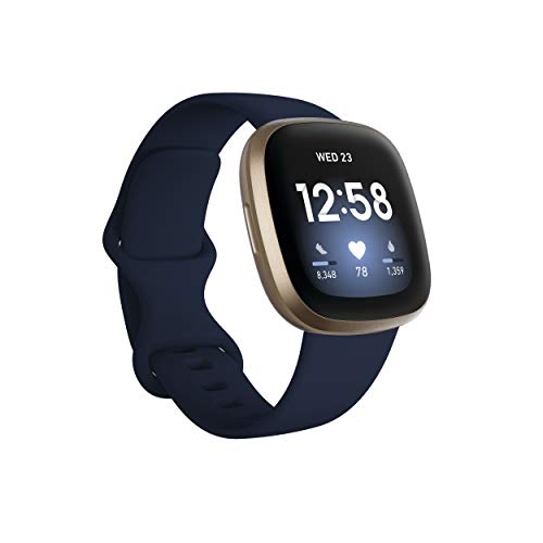 7 Best Fitbit for Women - Versa 3 and More (2020 Reviews)